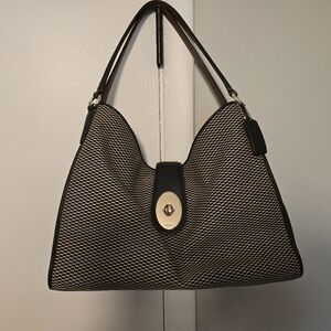 Coach Madison Carlyle Shoulder Bag